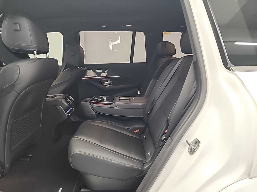 Mercedes Benz GLS Class - Vista 12