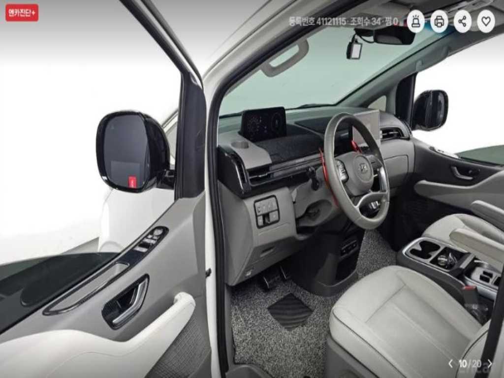 HYUNDAI Staria - Vista 10