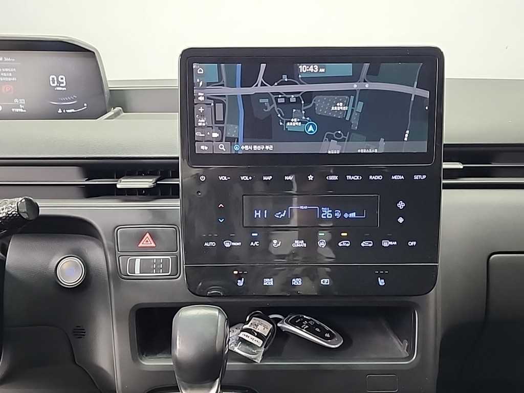 HYUNDAI Staria - Vista 10