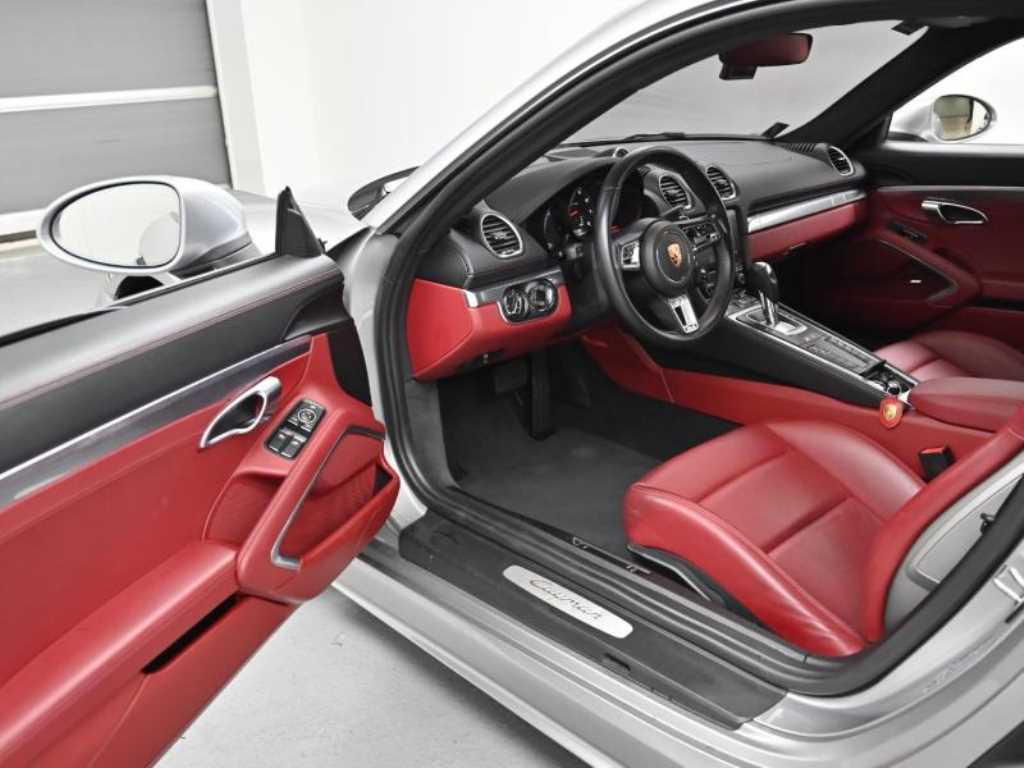 Porsche 718 - Vista 11