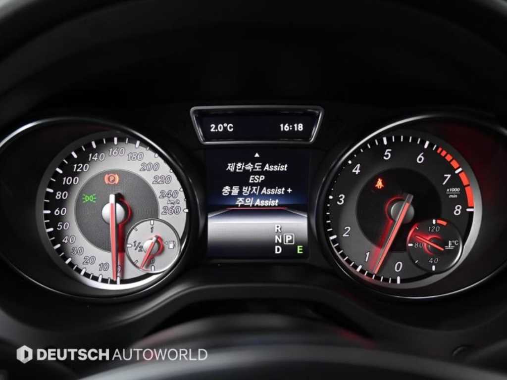 Mercedes Benz CLA Class 2015 Blanco - Importación desde Corea - HF Imports Iquique - Foto 17