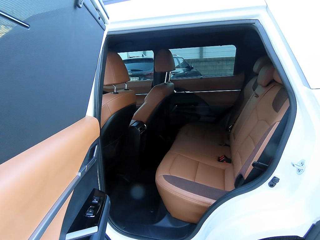 Ssangyong Torres - Vista 6