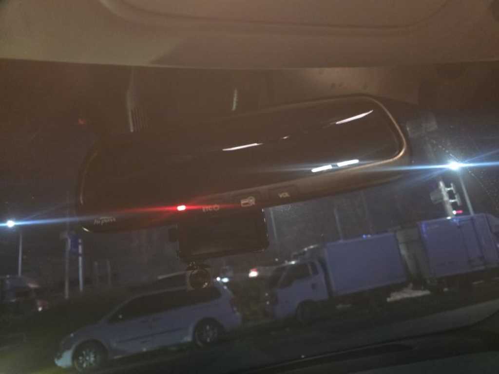 KIA Carnival - Vista 6