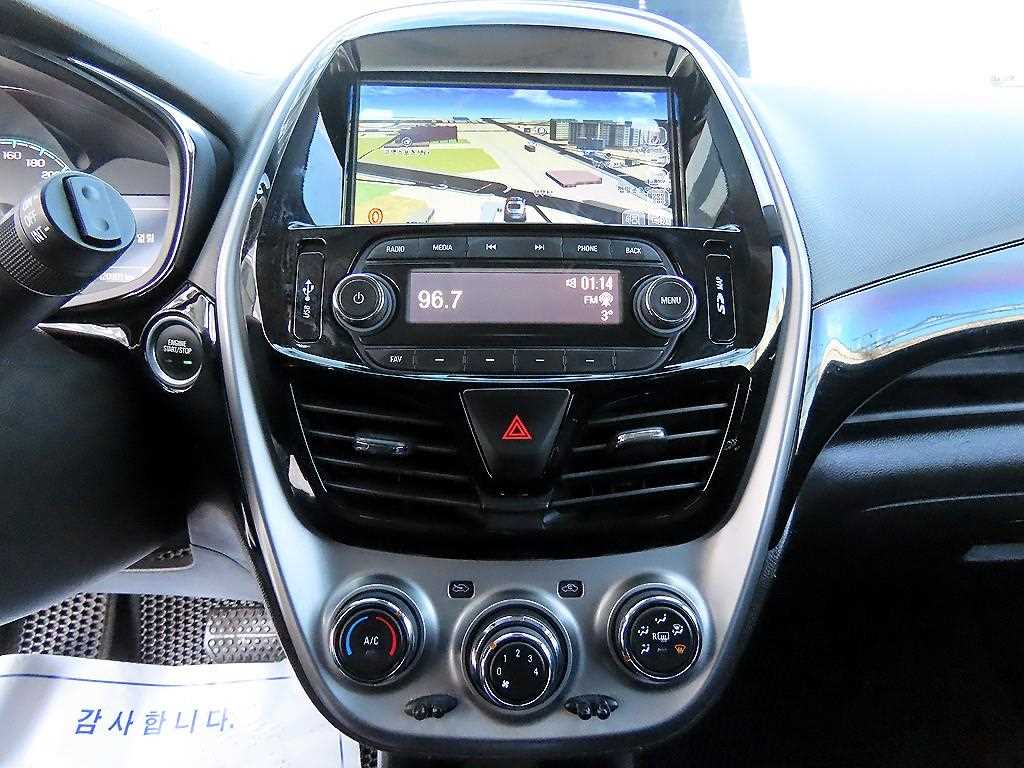 Chevrolet Spark 2018 the color of pearl - Importación desde Corea - HF Imports Iquique - Foto 13