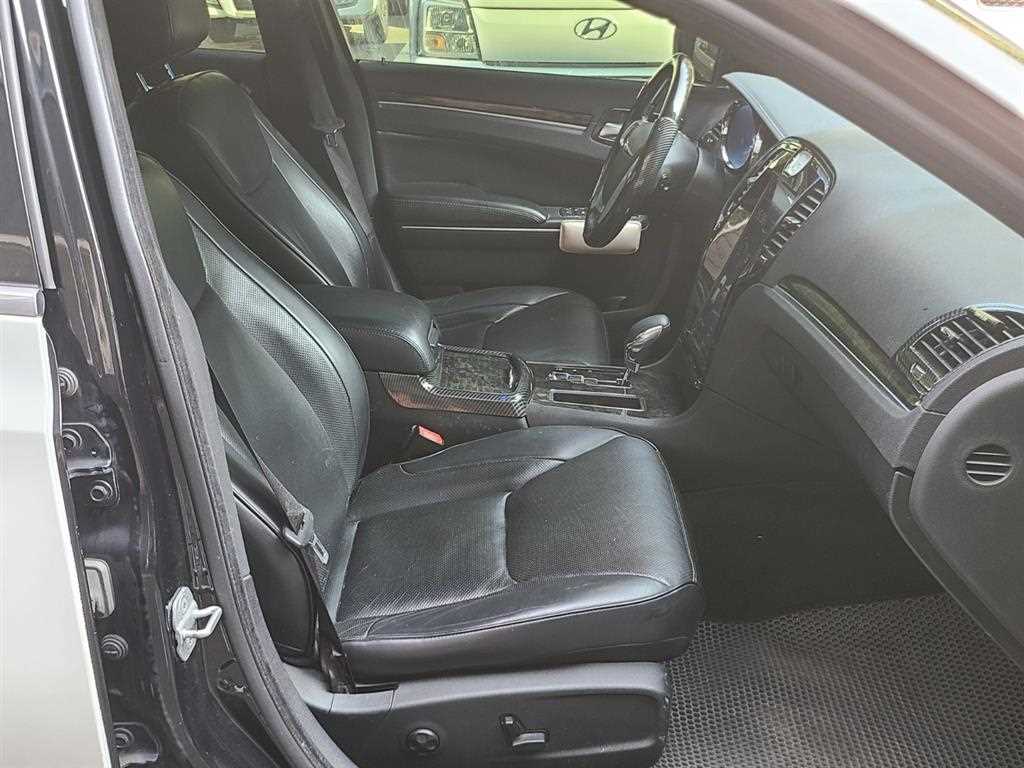 Chrysler 300C - Vista 10