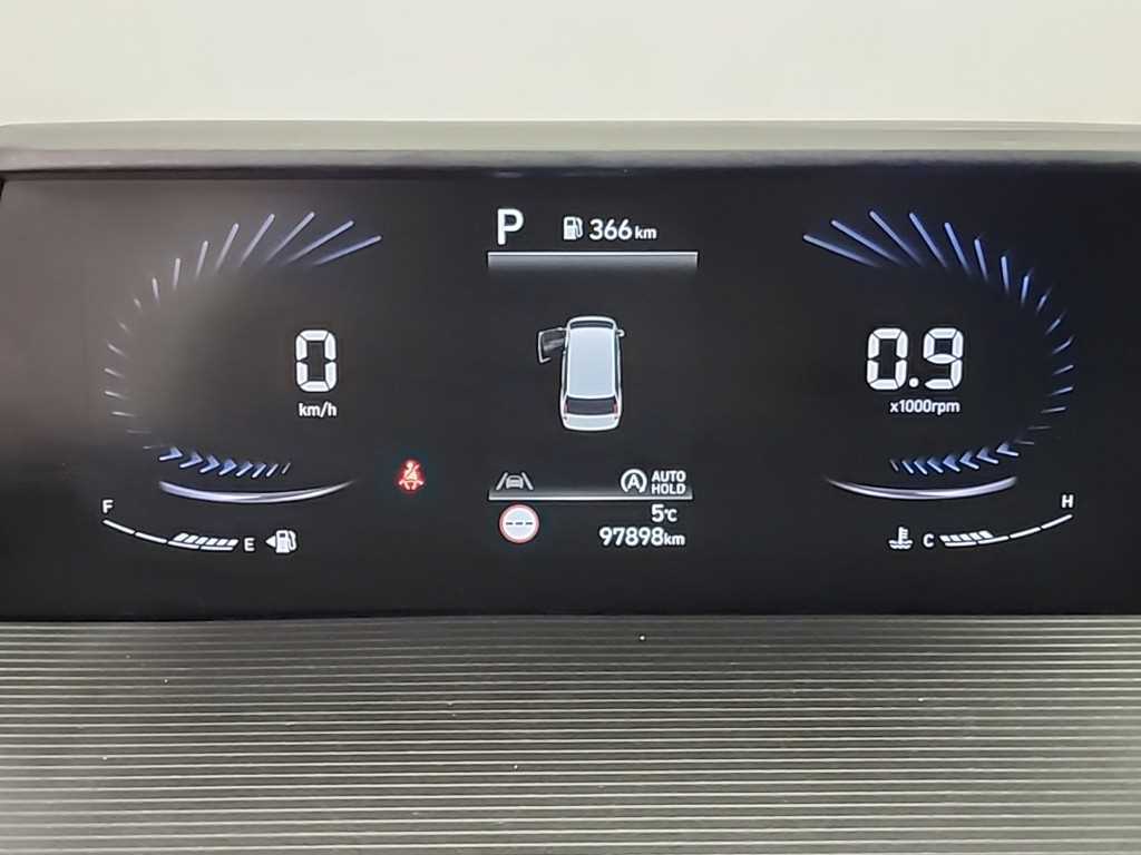 HYUNDAI Staria - Vista 6