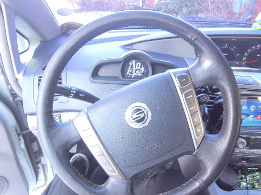 Ssangyong Korando - Vista 4