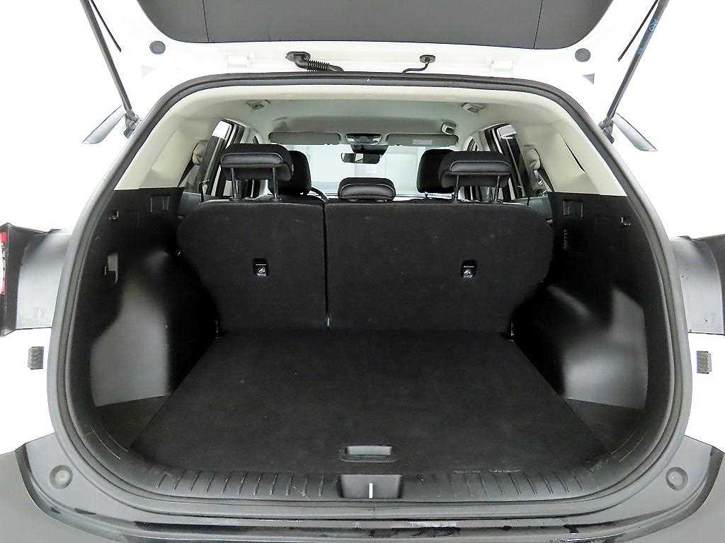 KIA Sportage - Vista 5