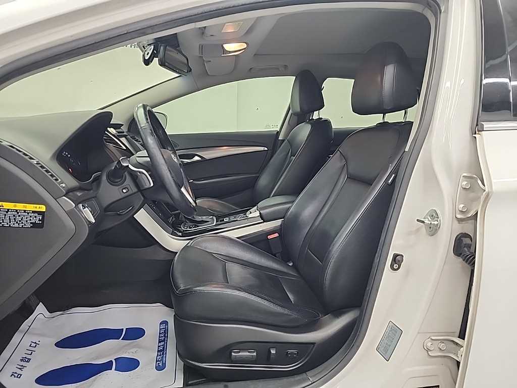 HYUNDAI i40 - Vista 11