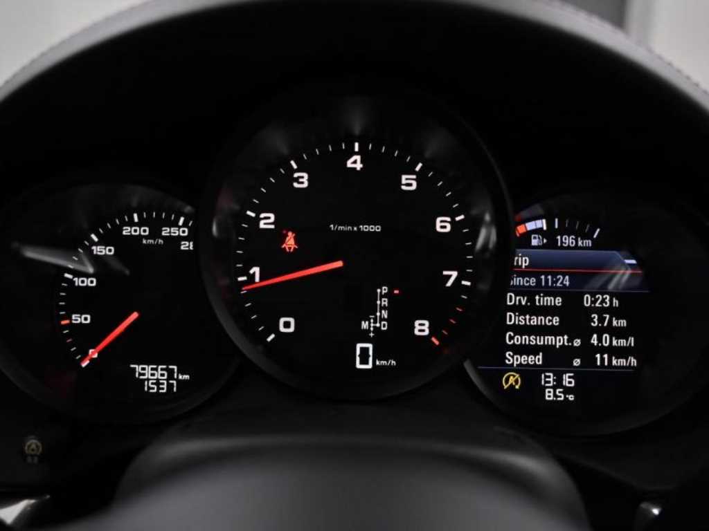 Porsche 718 - Vista 8