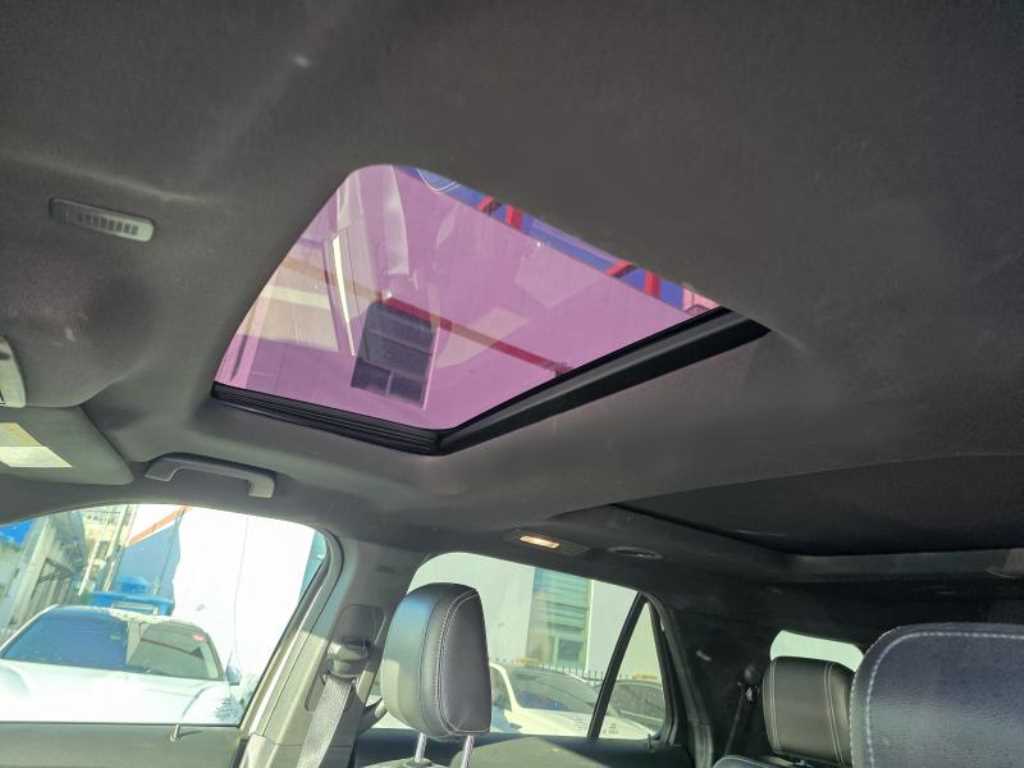 Ford Explorer 2018 Blanco - Importación desde Corea - HF Imports Iquique - Foto 15