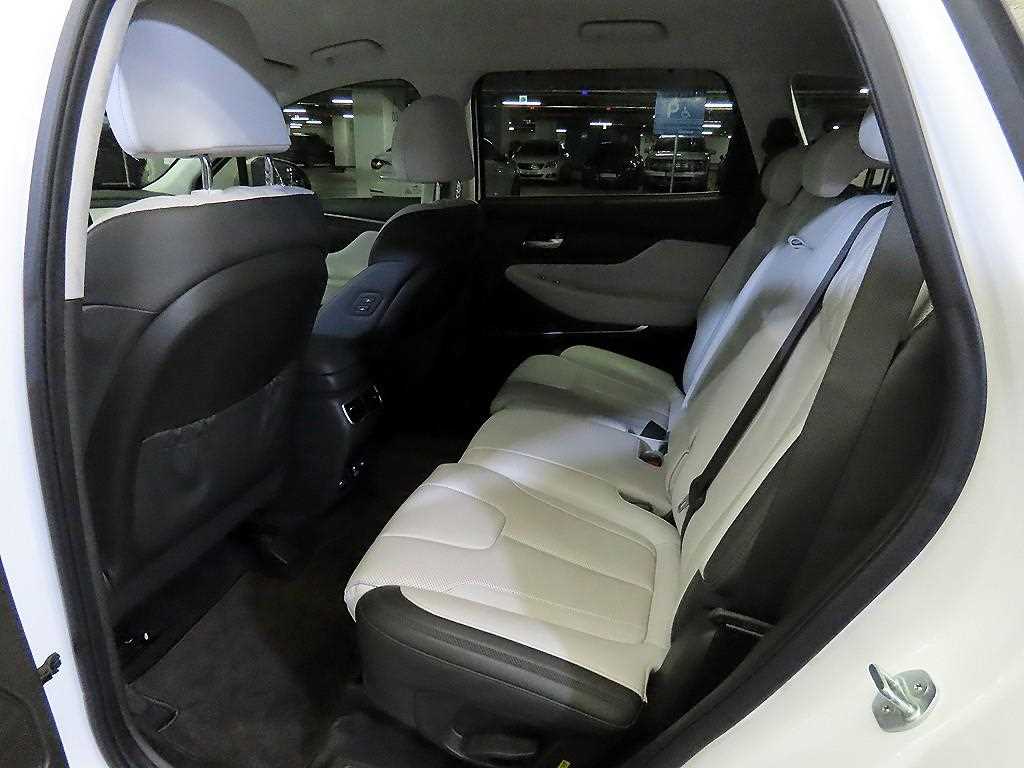 HYUNDAI Santa Fe - Vista 7