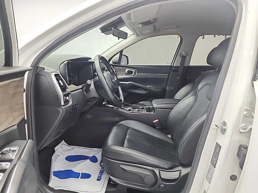 KIA Sorento - Vista 11