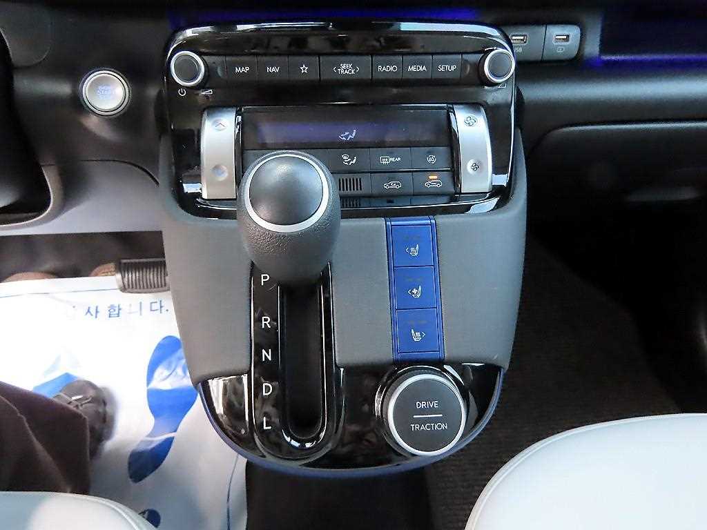 HYUNDAI Casper - Vista 11