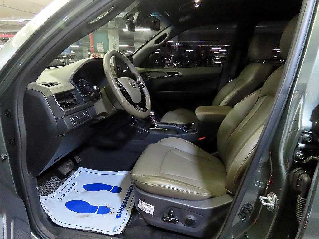 Ssangyong Rexton - Vista 6