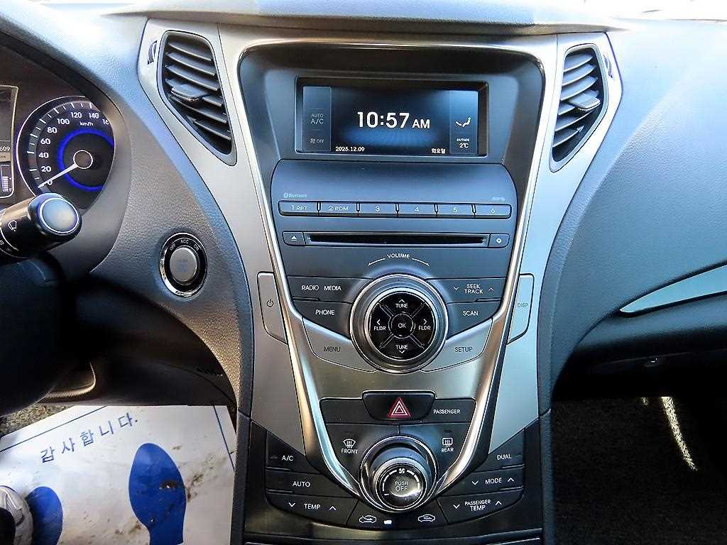 HYUNDAI Grandeur 2013 Gris - Importación desde Corea - HF Imports Iquique - Foto 13