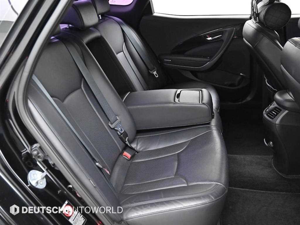 HYUNDAI Grandeur - Vista 12