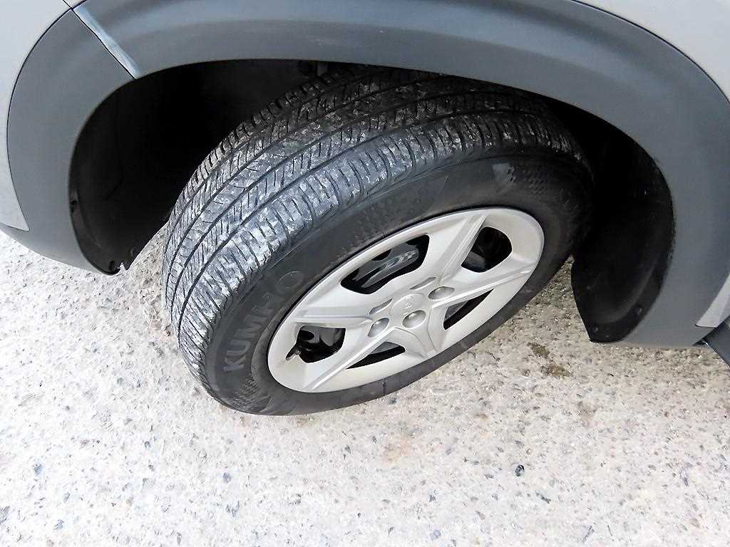 KIA Seltos 2022 Gris - Importación desde Corea - HF Imports Iquique - Foto 20