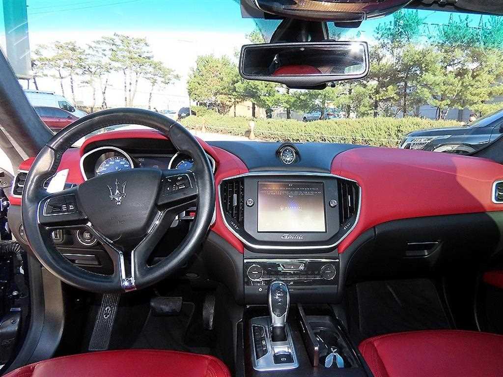 Maserati Ghibli - Vista 7