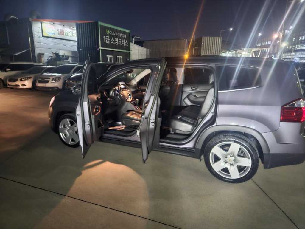 Chevrolet Orlando 2012 Gris - Importación desde Corea - HF Imports Iquique - Foto 14