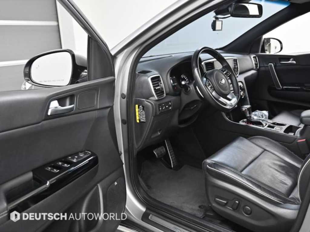 KIA Sportage - Vista 11