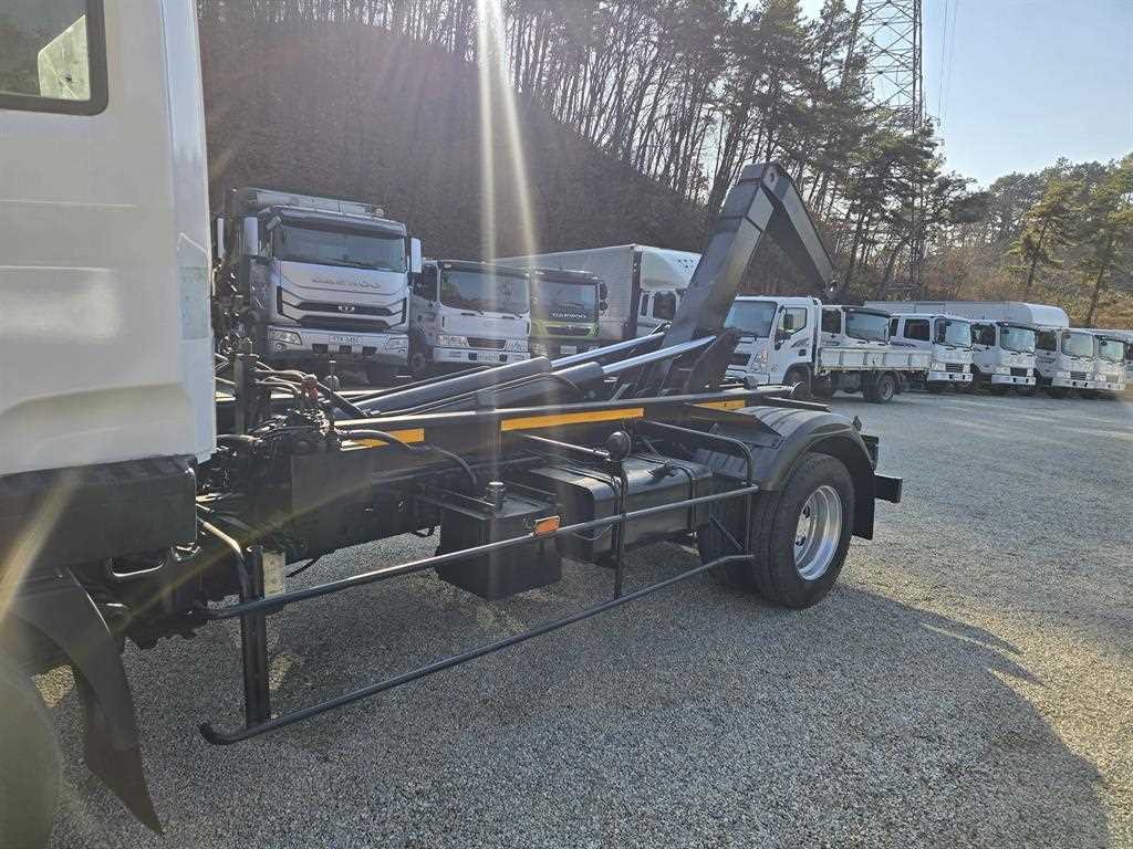 medium and large cargo apChoukJingae - Vista 7