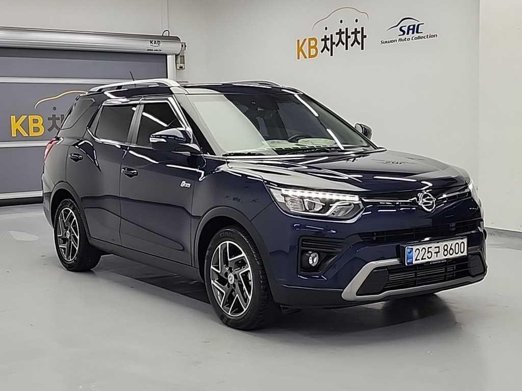 Ssangyong Tivoli - Vista 4