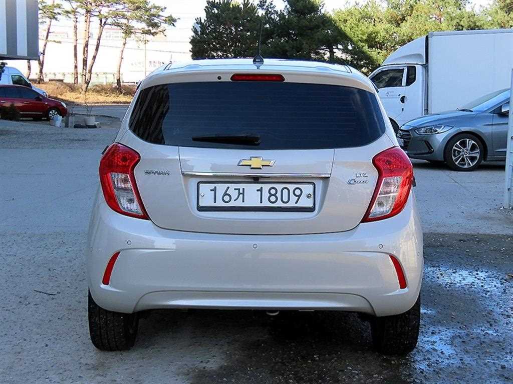 Chevrolet Spark - Vista 4