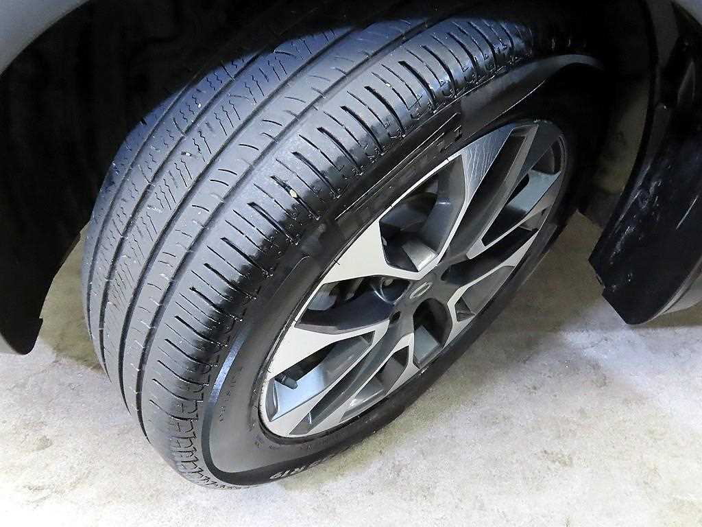 SAMSUNG QM6 2017 Gris - Importación desde Corea - HF Imports Iquique - Foto 20