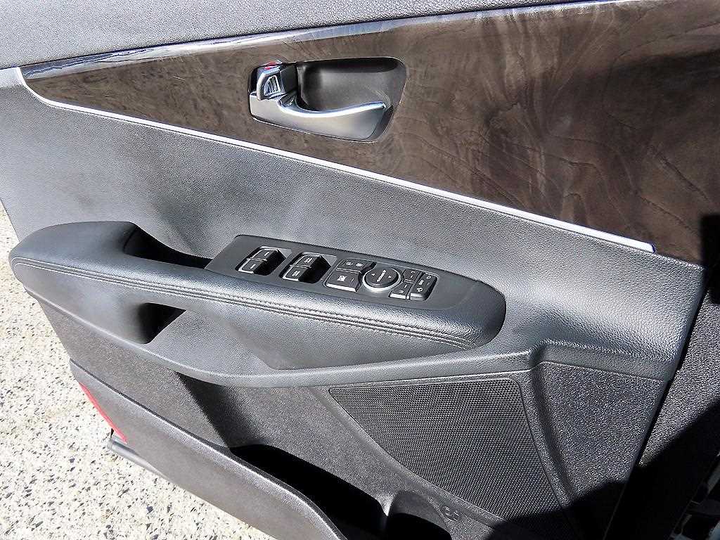 KIA Sorento - Vista 11