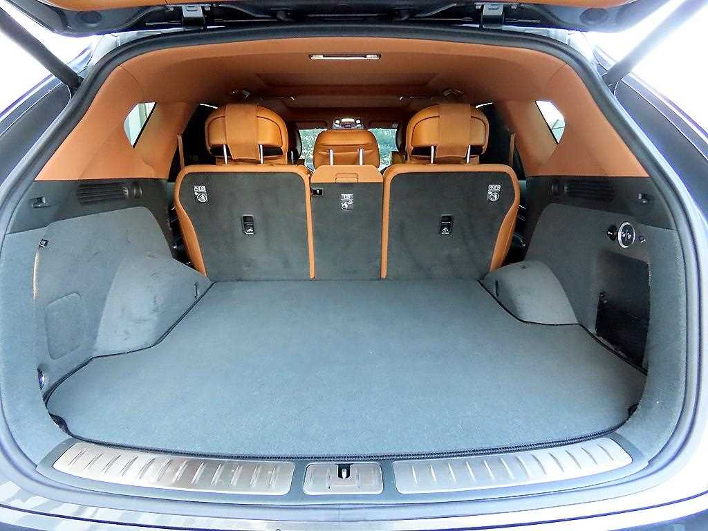 Genesis GV80 2024 Gris - Importación desde Corea - HF Imports Iquique - Foto 16