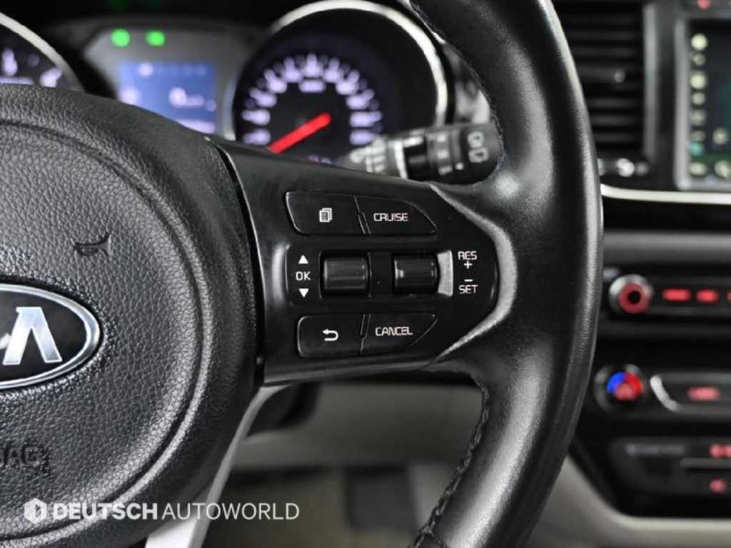 KIA Carnival 2016 Blanco - Importación desde Corea - HF Imports Iquique - Foto 18