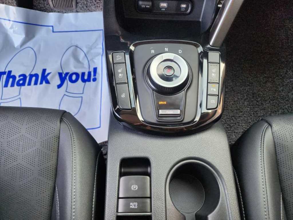 KIA Seltos - Vista 9