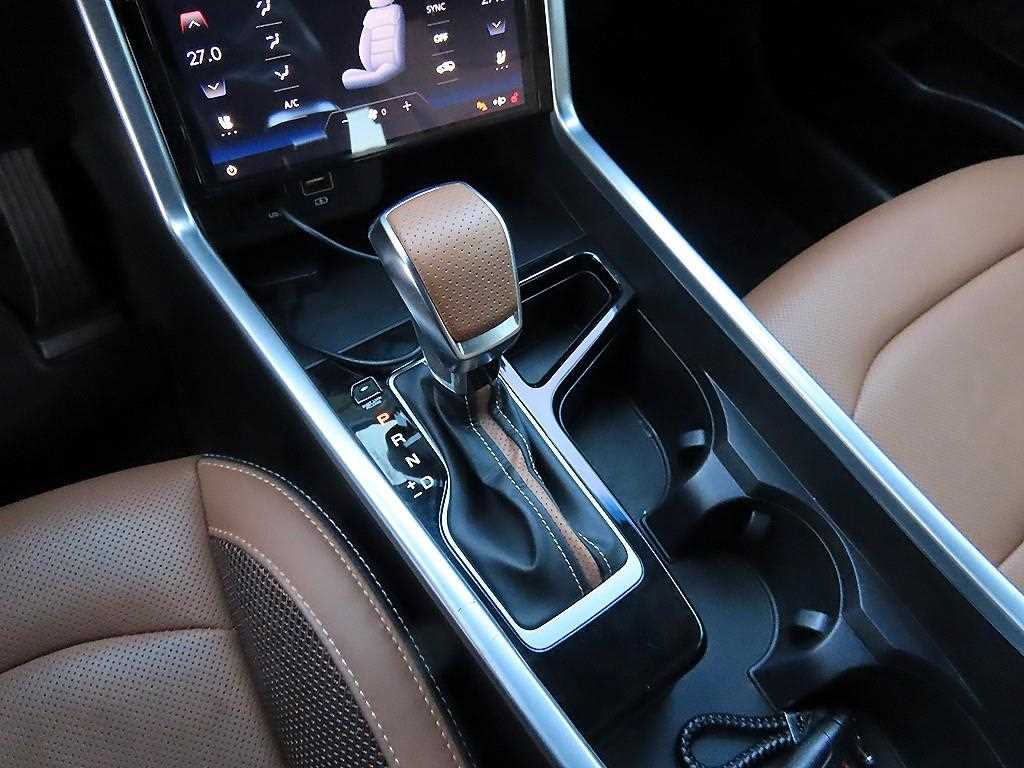 Ssangyong Torres - Vista 10