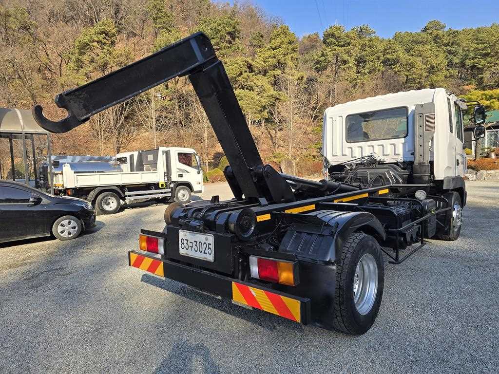 medium and large cargo apChoukJingae - Vista 10