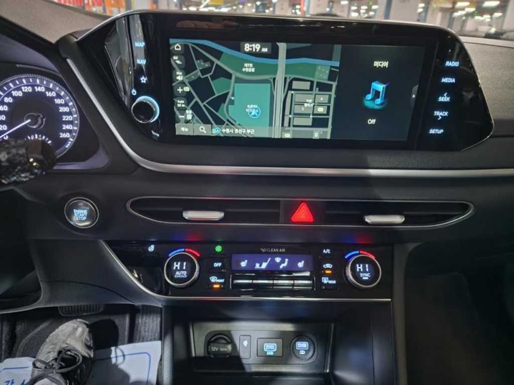 HYUNDAI Sonata 2022 Blanco - Importación desde Corea - HF Imports Iquique - Foto 13