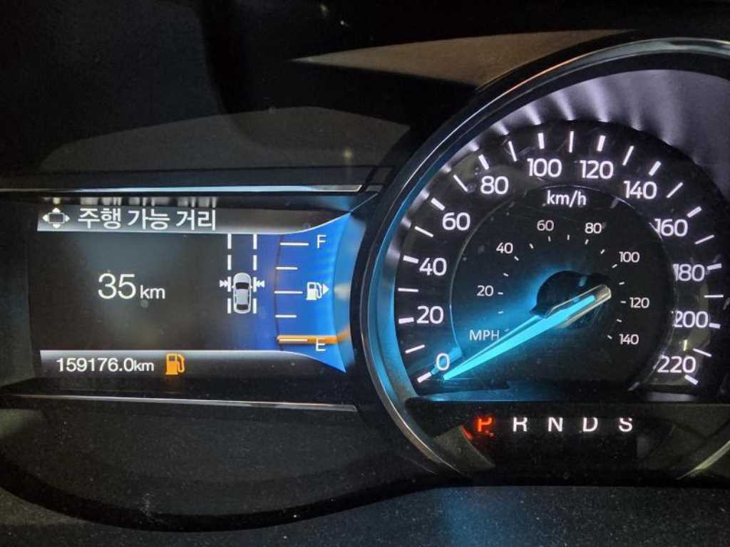 Ford Explorer - Vista 5