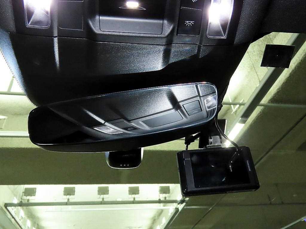 Porsche Taycan 2021 Negro - Importación desde Corea - HF Imports Iquique - Foto 16