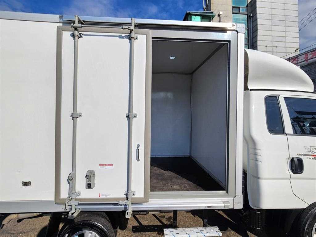 Small Truck Normal Box(High Deck) - Vista 9