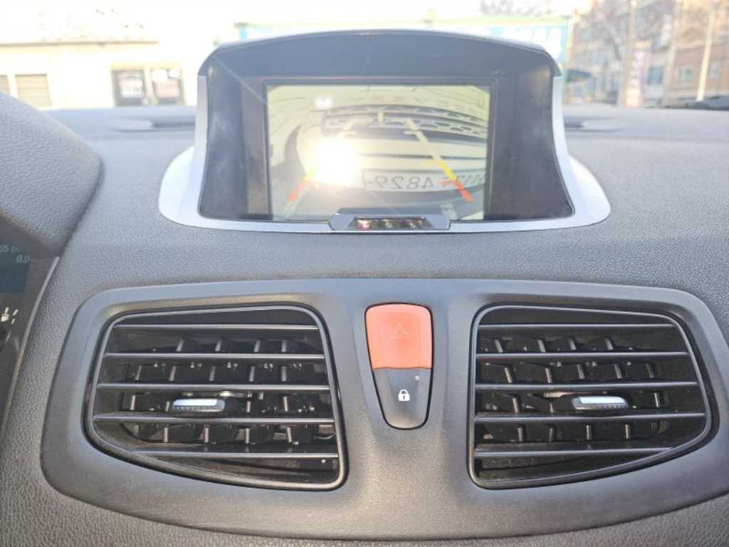 SAMSUNG SM3 - Vista 9