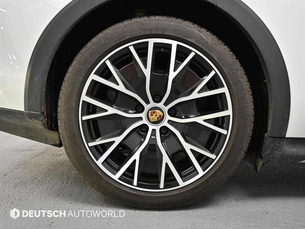 Porsche Taycan - Vista 5