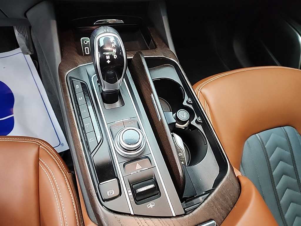 Maserati Levante 2018 Blanco - Importación desde Corea - HF Imports Iquique - Foto 17