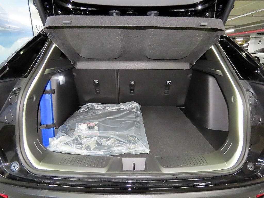 Chevrolet Trax 2024 Negro - Importación desde Corea - HF Imports Iquique - Foto 18