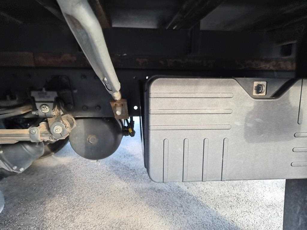 medium and large cargo truck 2024 Blanco - Importación desde Corea - HF Imports Iquique - Foto 13