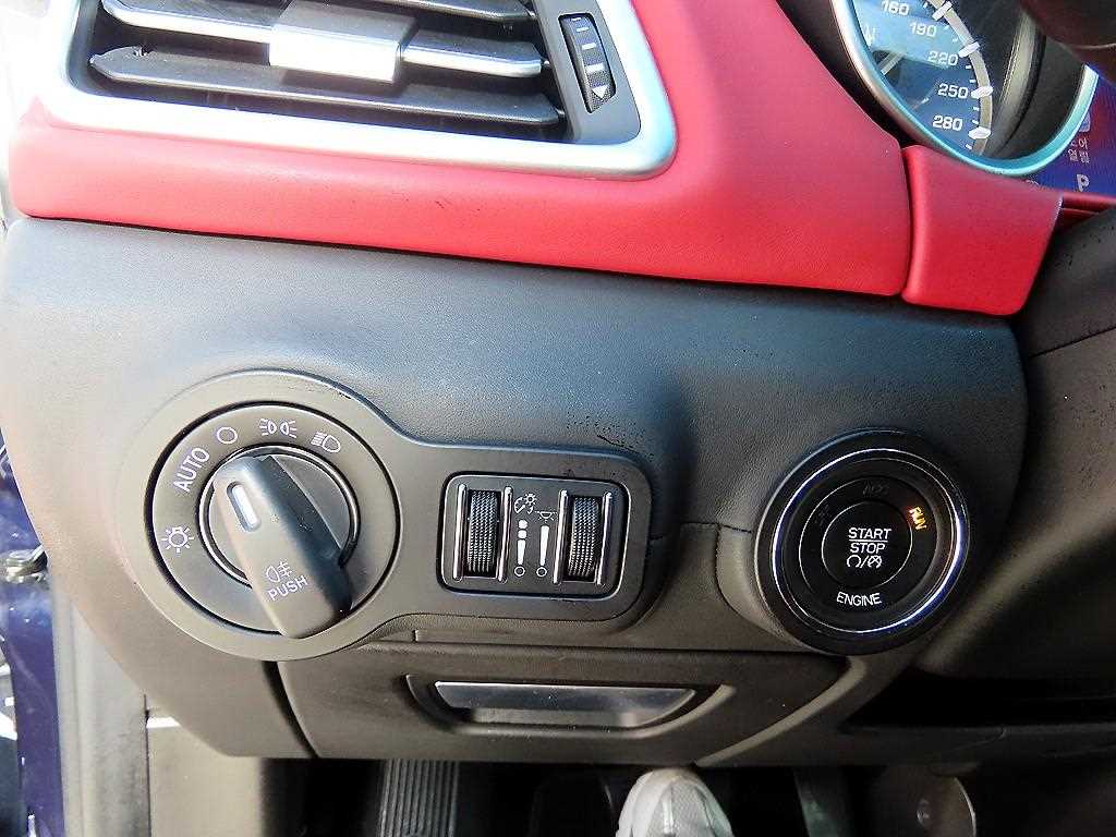 Maserati Ghibli - Vista 12