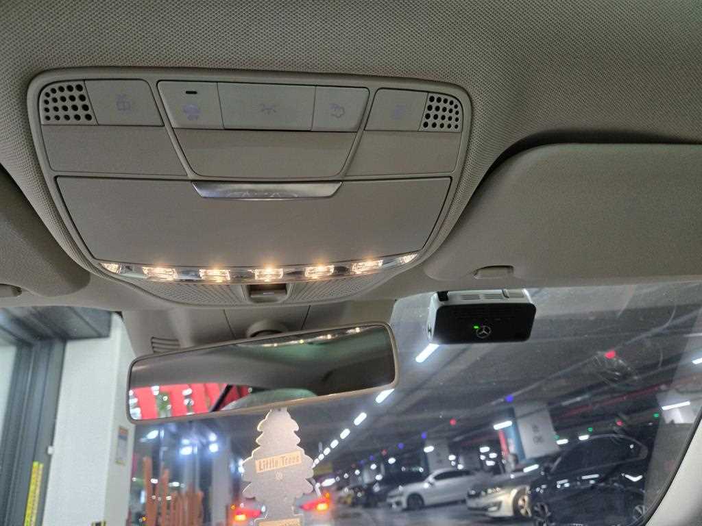 Mercedes Benz E class 2017 Blanco - Importación desde Corea - HF Imports Iquique - Foto 14