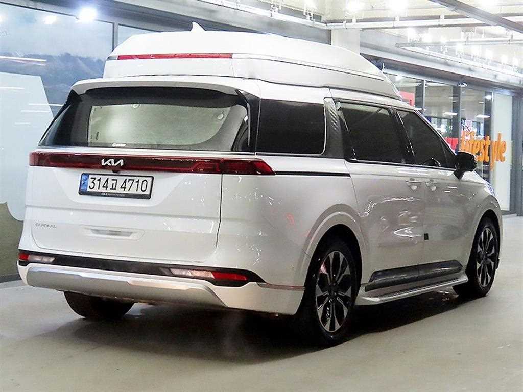 KIA Carnival - Vista 4
