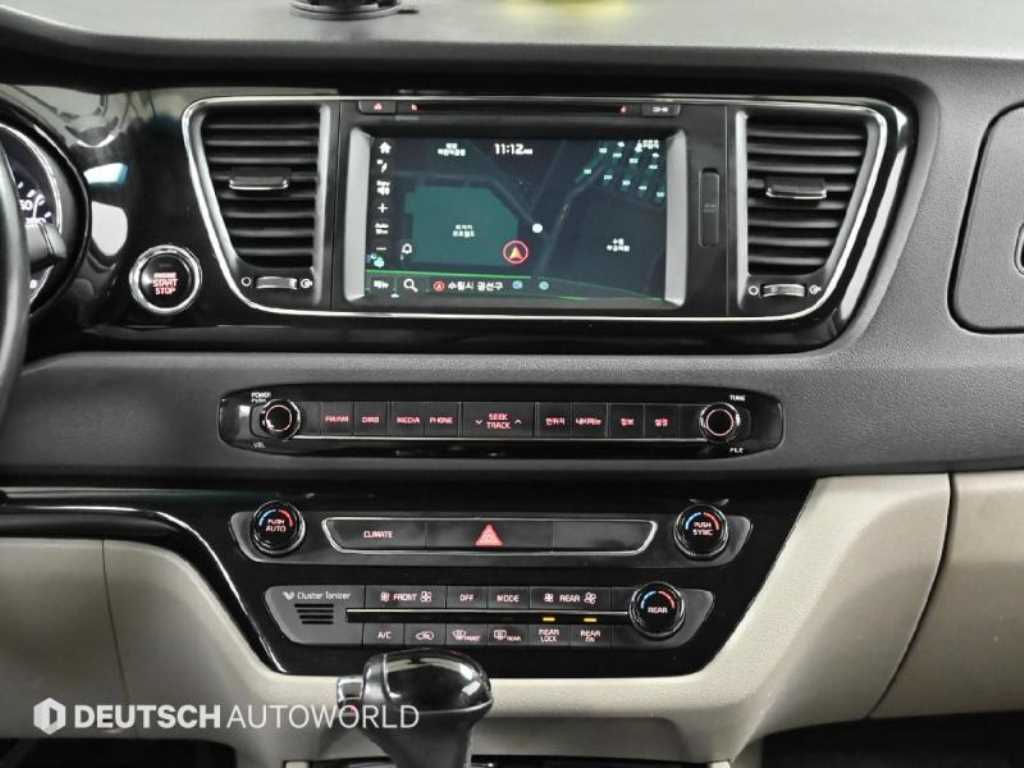 KIA Carnival 2016 Blanco - Importación desde Corea - HF Imports Iquique - Foto 14