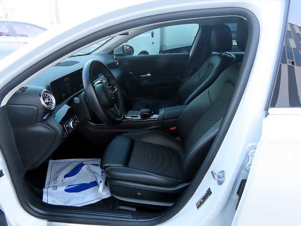 Mercedes Benz A Class - Vista 5