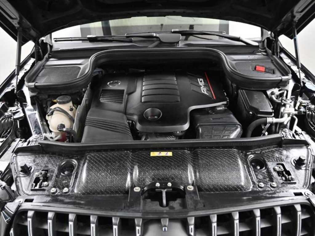 Mercedes Benz GLE Class - Vista 6